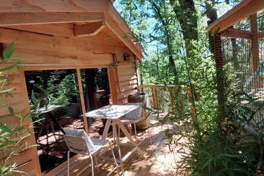 Cabane perchée GAIA & Spa à Sarrant (2)