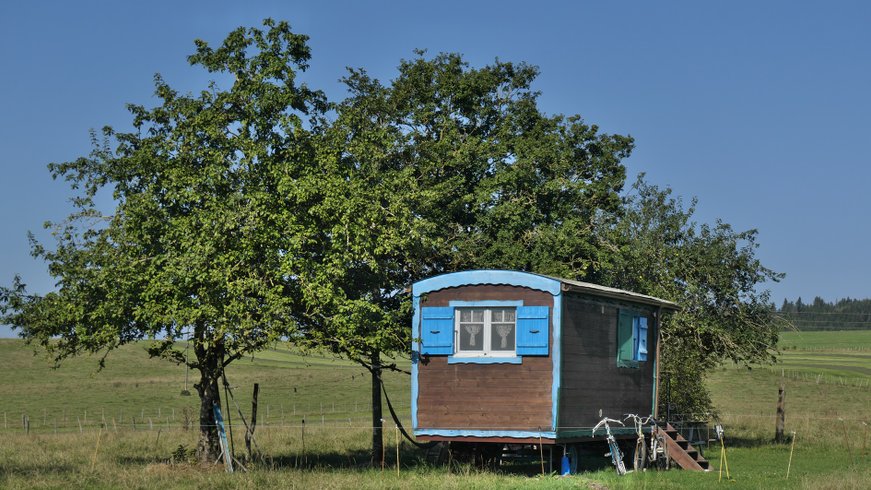 Hébergement AbracadaRoom : Roulotte du Jura Vert - Image 1