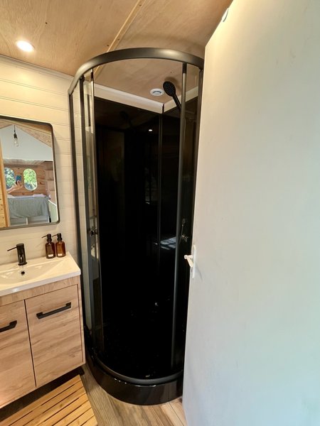 Hébergement AbracadaRoom : La Family sCarabane & Spa - Image 10