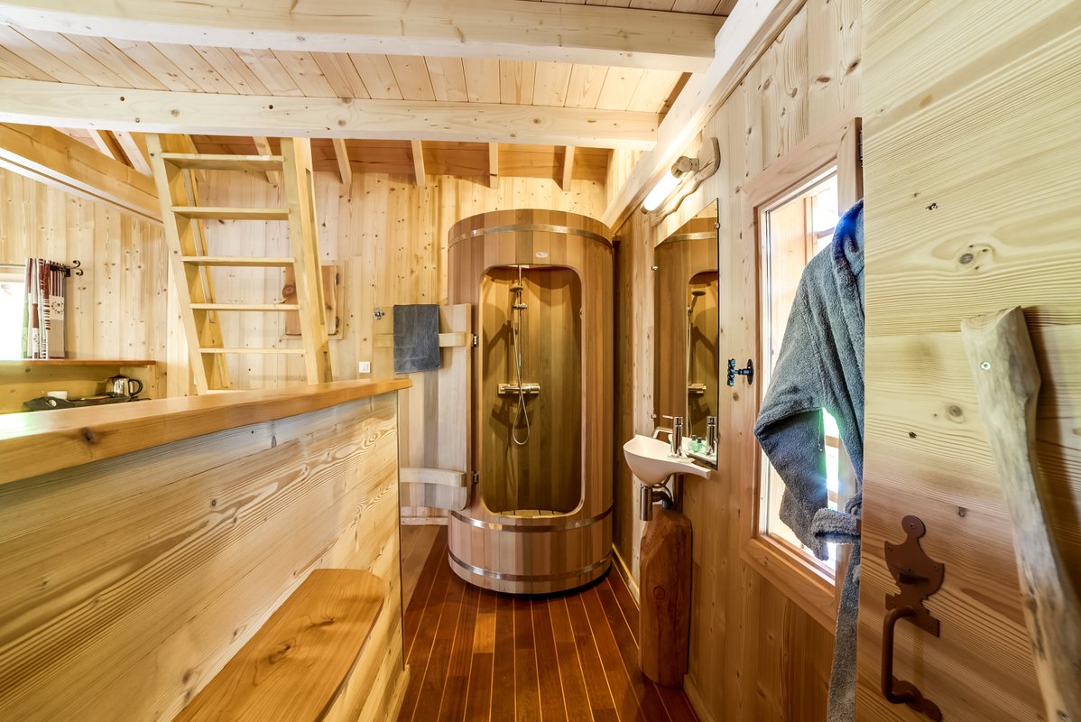 Cabane Spa des Cyprès à Corcelle-Mieslot (7)