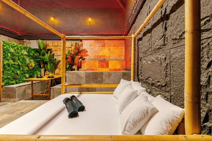 Hébergement AbracadaRoom : GAÏA • Filet suspendu, spa et suite privative - Image 12