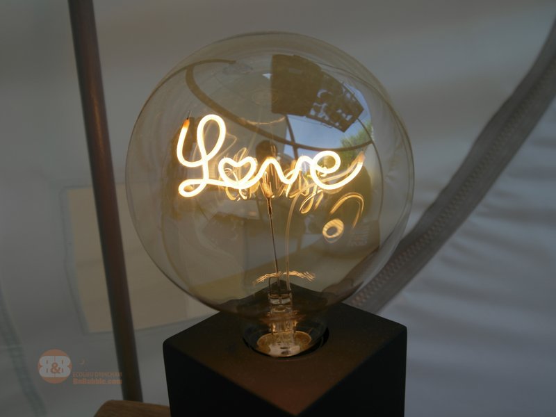 Hébergement AbracadaRoom : Bulle M87* avec planche dînatoire et petit-déjeuner - Image 5