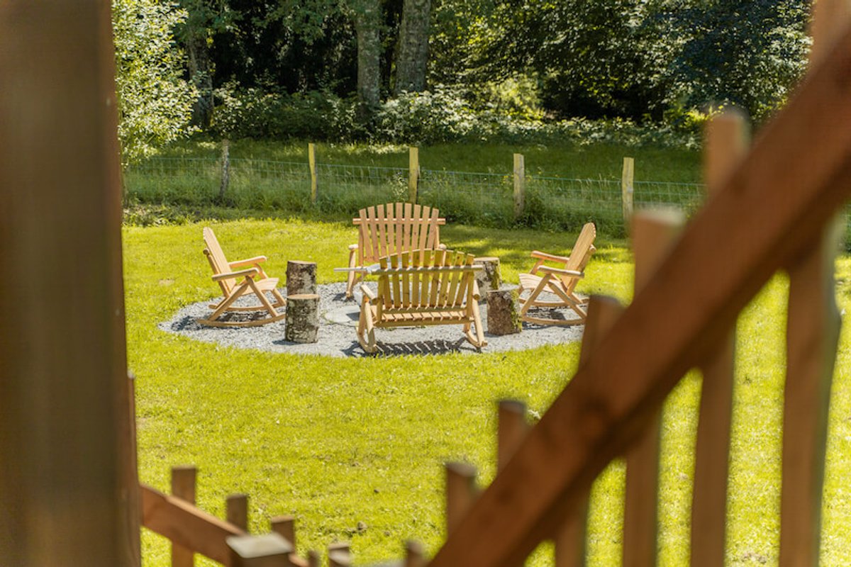 Cabanon Perché  à Château de Memanat à Chavanat (57)
