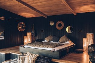 Pella Roca, Cabanes & Spa