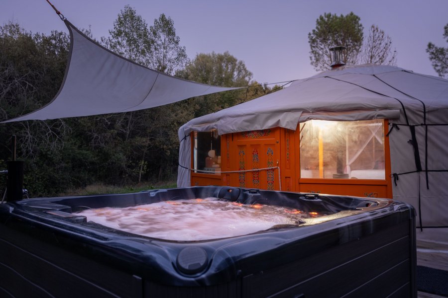 Hébergement AbracadaRoom : Yurt Bohemian chic & Spa - Image 13