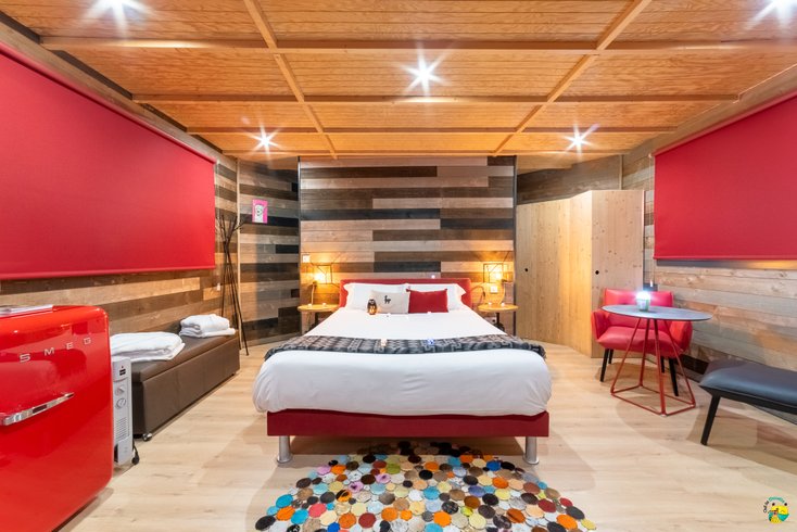 Hébergement AbracadaRoom : Lodge pilotis Vaudésir & Spa - Image 3