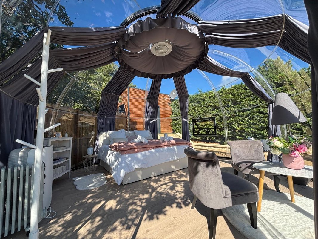 La Bulle StélléA SPA Privatif, Domaine CollinéA en Drôme Des Collines à Bathernay (10)