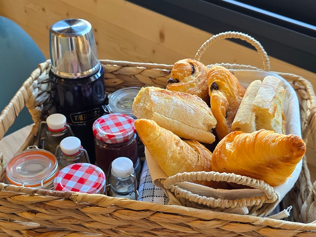 La Cabane Aixoise Piscine & Spa à Aix En Provence (31)