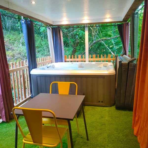 Hébergement AbracadaRoom : La Cabane Enchanteresse & SPA - Image 3