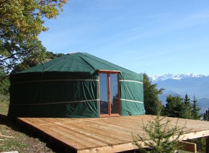 Hébergement AbracadaRoom : 2 Yourtes nature, demi-pension - Image 2