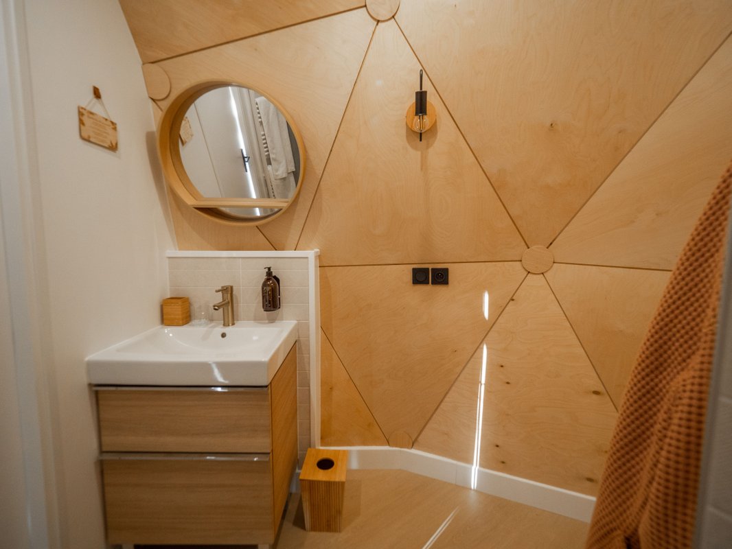 Dôme Cassiopée & Spa à Cunlhat (13)