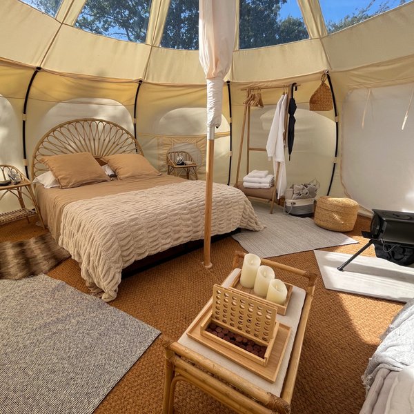 Hébergement AbracadaRoom : Dormir à la belle étoile- Tente Lotus Belle - Image 2