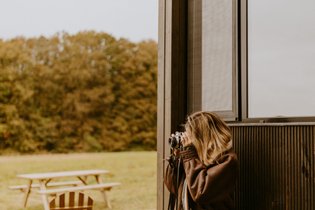 Parcel Tiny House - sur les berges d'un étang en Bourgogne