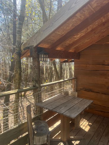 Hébergement AbracadaRoom : Cabane Murmure de Feuilles – Une parenthèse suspendue au cœur de la nature - Image 16