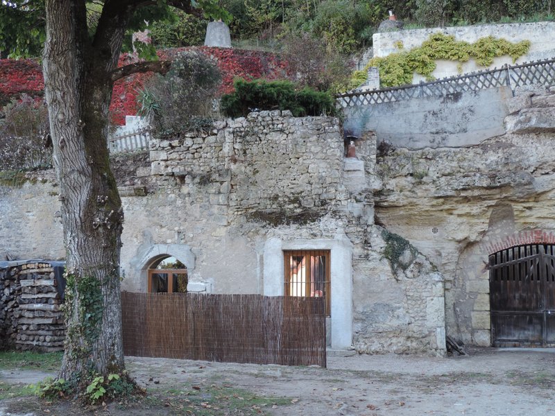 Domaine AbracadaRoom : Gîtes Troglodytes de la Rochère - Image 8