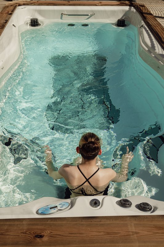 Les 3 Clefs de GaYa - Spa de nage, Sauna, lit hydromassant & relaxation immersive - 4pers. à Saint Jean Ligoure (14)