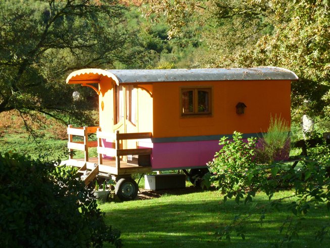 Hébergement AbracadaRoom : La Roulotte Tzigane - Image 4