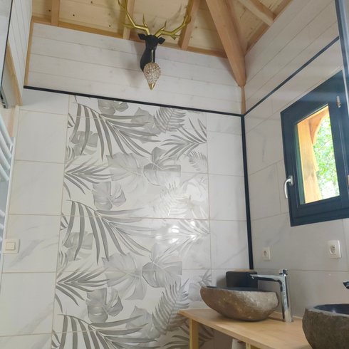 Hébergement AbracadaRoom : Le Château Des Fées & Spa - Image 28