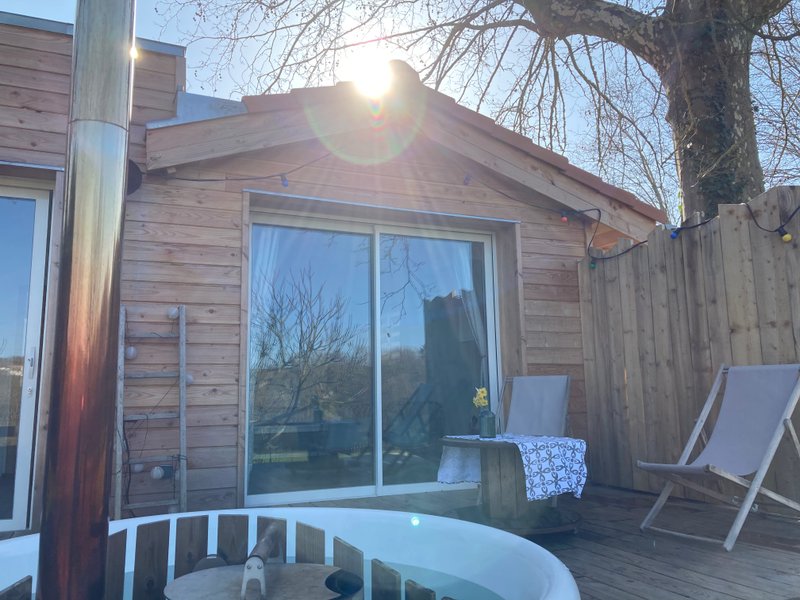 Hébergement AbracadaRoom : La Petite Cabane & Spa - Image 12