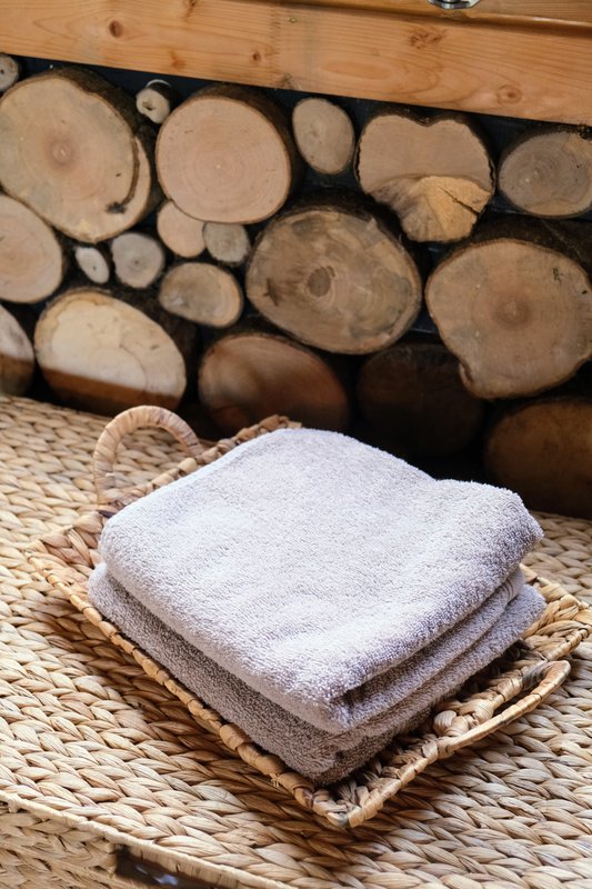 Cabane insolite en A “La Pause Sauvage” à Gisay La Coudre (17)