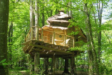 Cabane des Lutins à Magné (1)