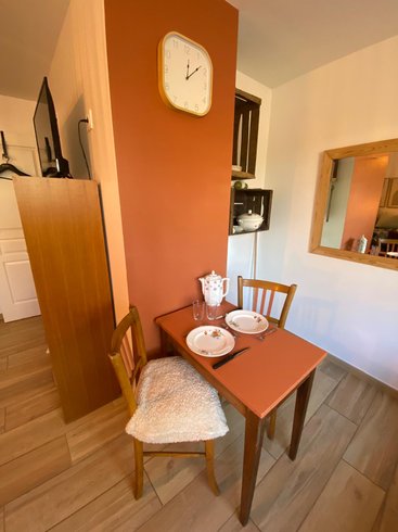 Hébergement AbracadaRoom : Chalet Cocooning & Bain Nordique Privatif - Image 7