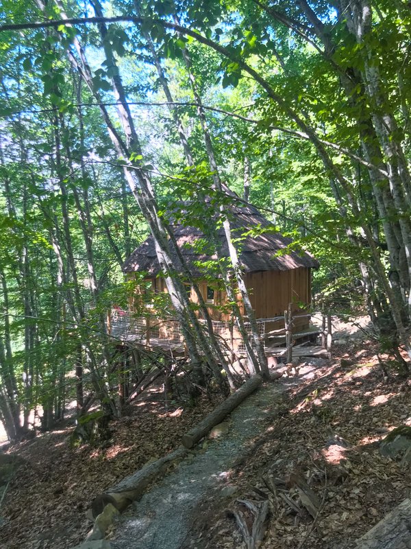 Cabane Spa Les Elfes à Saint Léger Les Mélèzes (2)