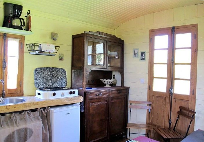 Hébergement AbracadaRoom : La Roulotte Verte du Lauragais - Image 5