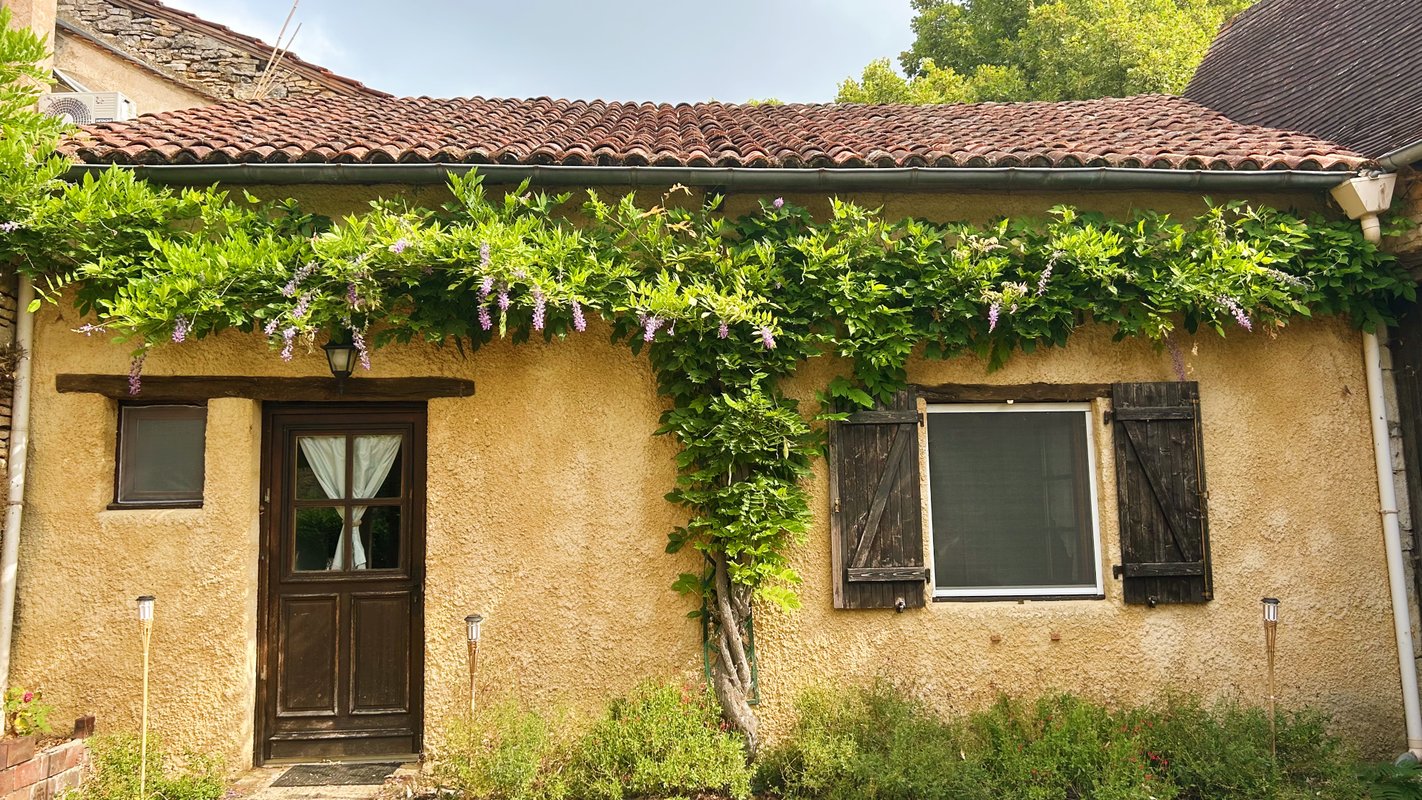 Studio Châtaigne à Gabillou (1)