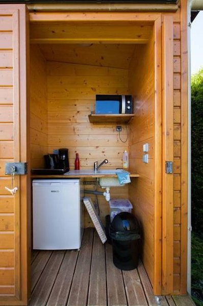 cuisine_exterieur_pod_ninon_domaine_vigneres