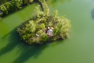 Le Dôme étoilé sur l'île