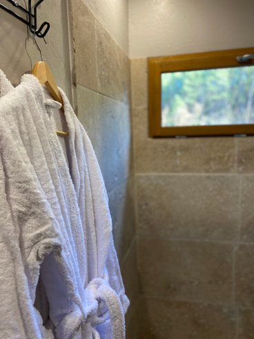 Hébergement AbracadaRoom : La Cabane Aéloria & Spa - Image 46