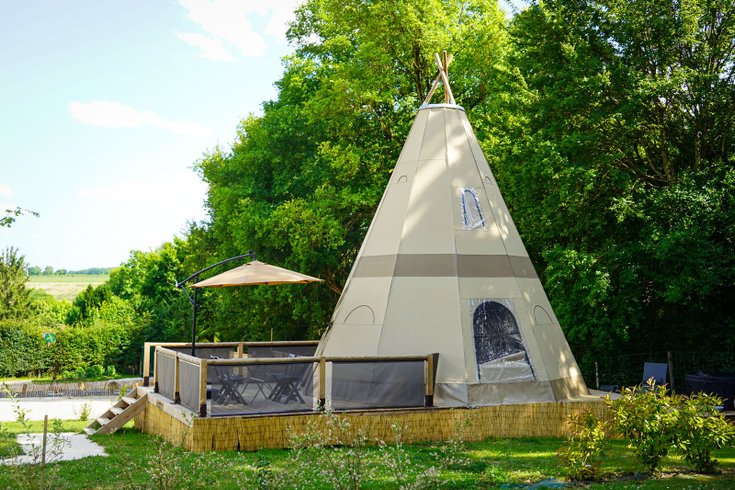 Hébergement AbracadaRoom : Le Tipi de L'Orée des 4 chemins & Spa - Image 2