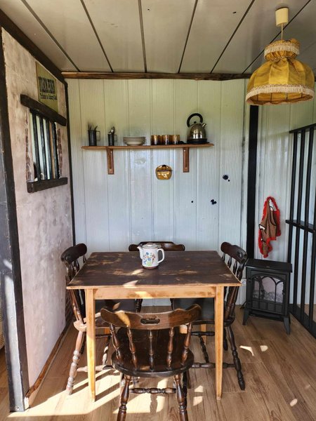 Hébergement AbracadaRoom : Cabane du shérif - Image 5