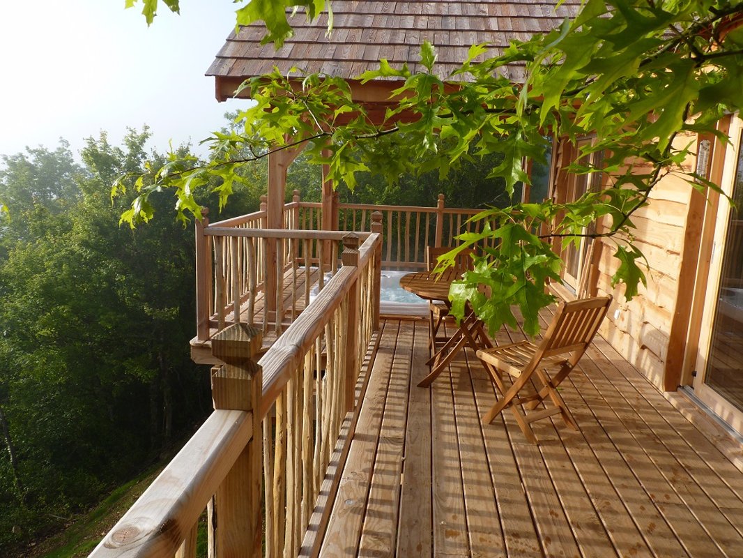 spa-cabane dans les arbres-famille-dordogne-abracadaroom