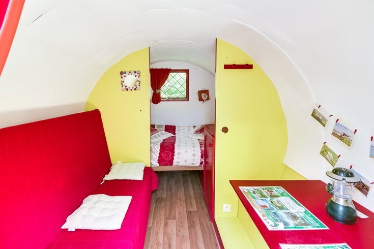 Hébergement AbracadaRoom : La Roulotte de la Boëre - Image 5