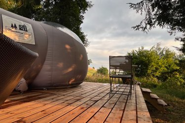 Bulle transparente et son spa à Merlas (3)