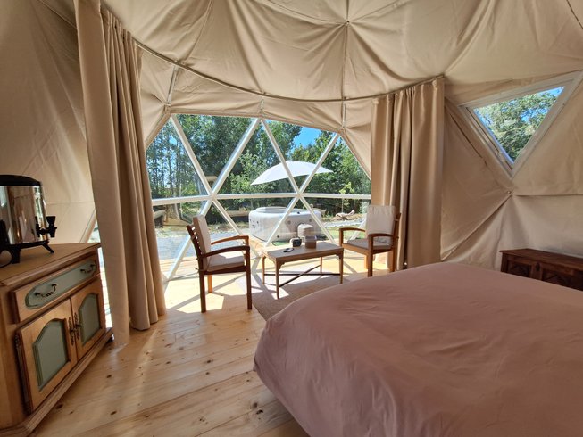 Hébergement AbracadaRoom : Dôme romantique avec petit-déjeuner et jacuzzi - Image 4