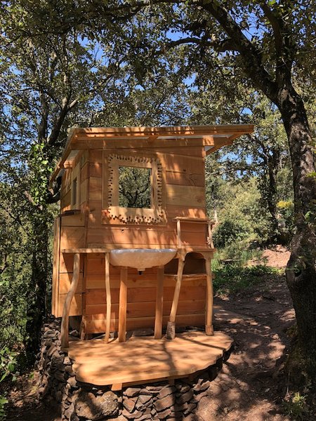 Hébergement AbracadaRoom : Le luxe champêtre d'un Géodôme en châtaignier - Image 8