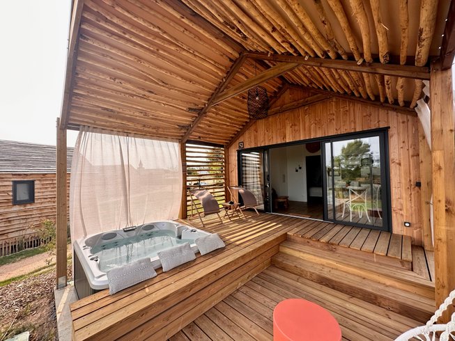 Hébergement AbracadaRoom : Lodge Suite et Spa Bohème - Image 1