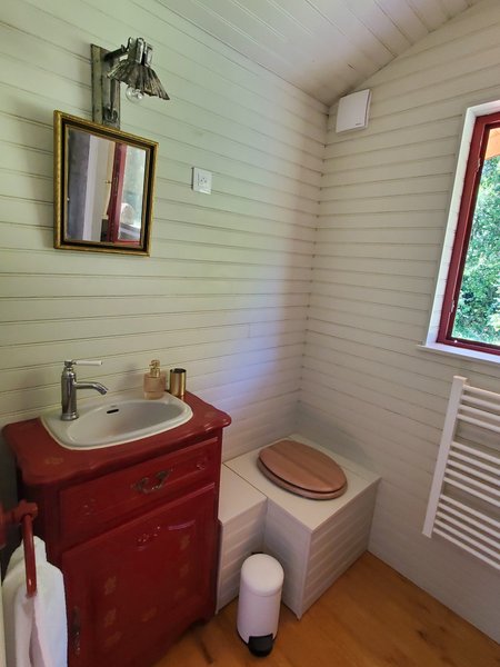 Hébergement AbracadaRoom : La Roulotte du Pech Chantant - Image 7