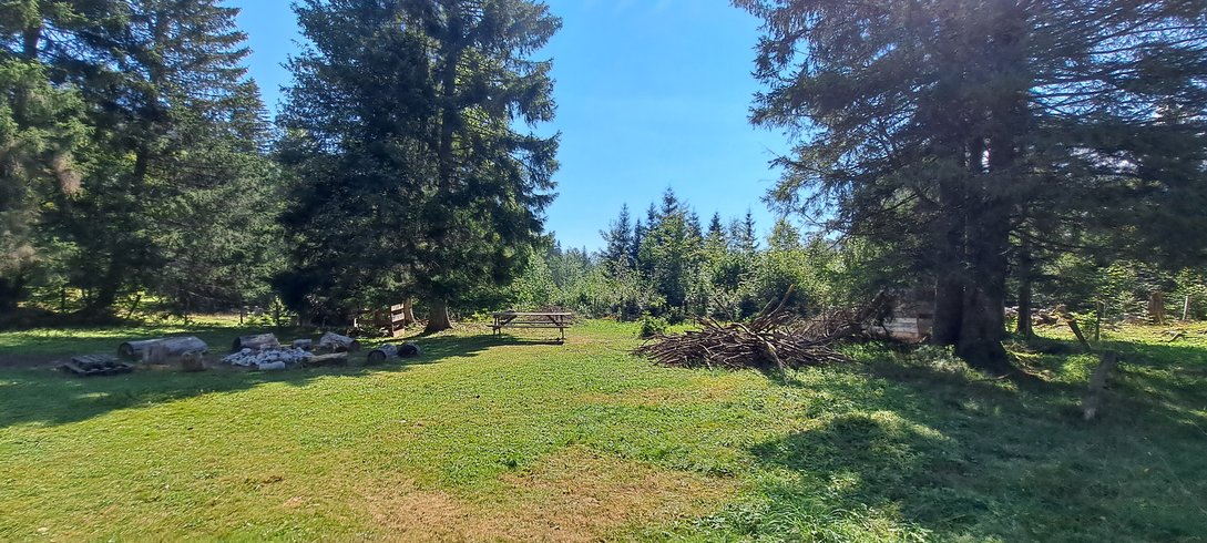 Hébergement AbracadaRoom : La Roulotte Franco-Suisse - Image 6