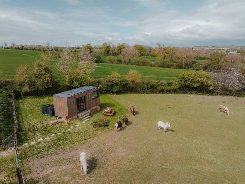Domaine AbracadaRoom : Parcel Tiny House - proche Mont-Saint-Michel - Image 1