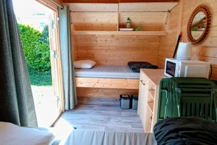 Camping de la Tour AMBON