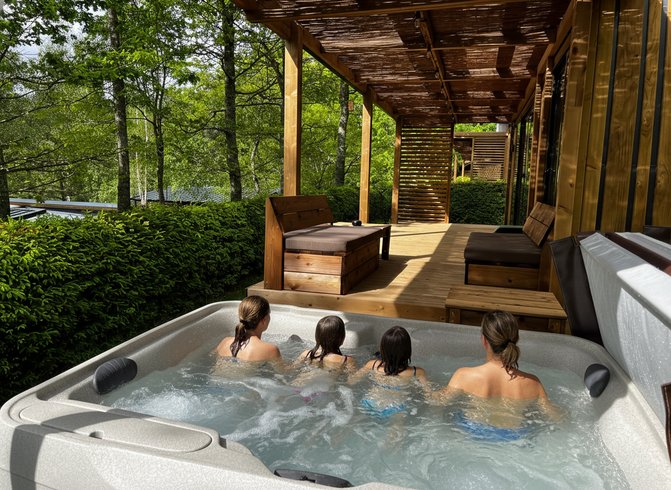 Hébergement AbracadaRoom : HY•Lødge Spa-4pers N°6 (Chalet nature avec spa privatif) - Image 5