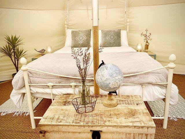 Hébergement AbracadaRoom : Lotus belle tipi Le Ranch Camping et Glamping - Image 10