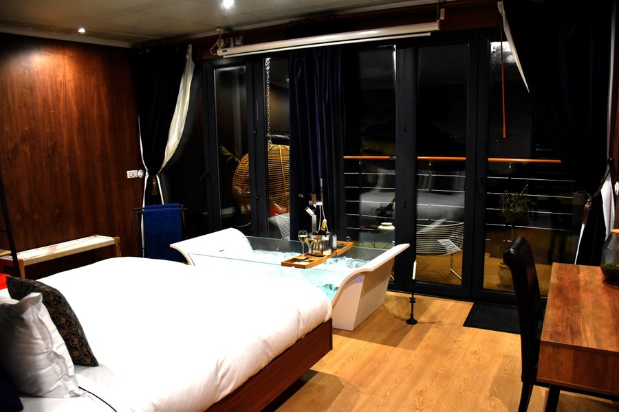 Hébergement AbracadaRoom : La Venise Parisienne & Bain Balnéo - Image 12