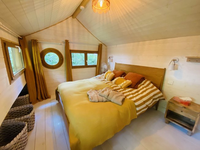 Hébergement AbracadaRoom : La Maison de Merlin, cabane magique avec SPA - Image 22