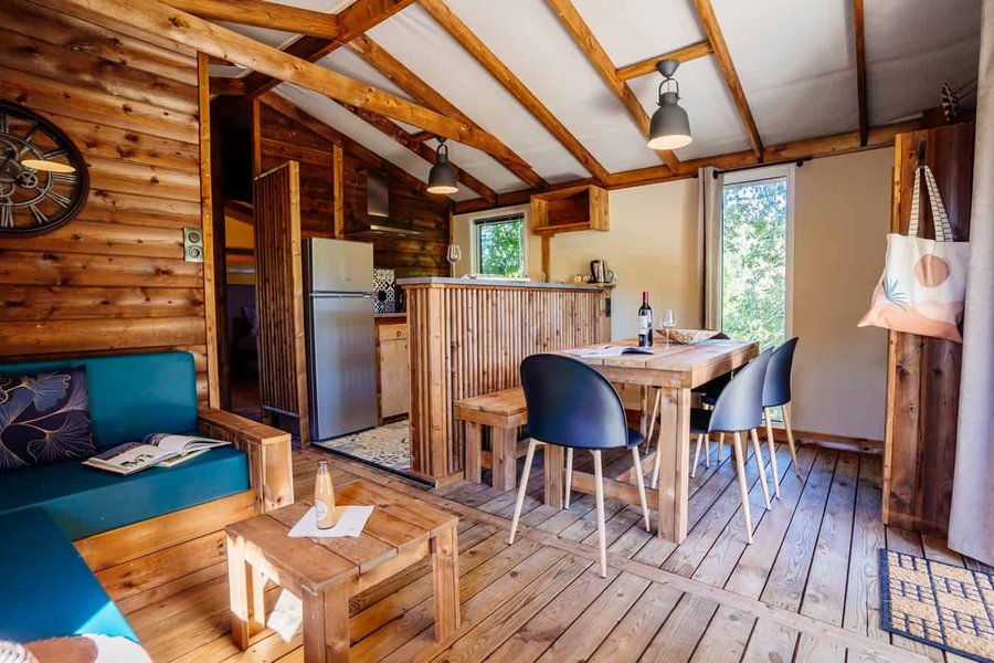 Hébergement AbracadaRoom : Océania Lodge avec spa - Image 4