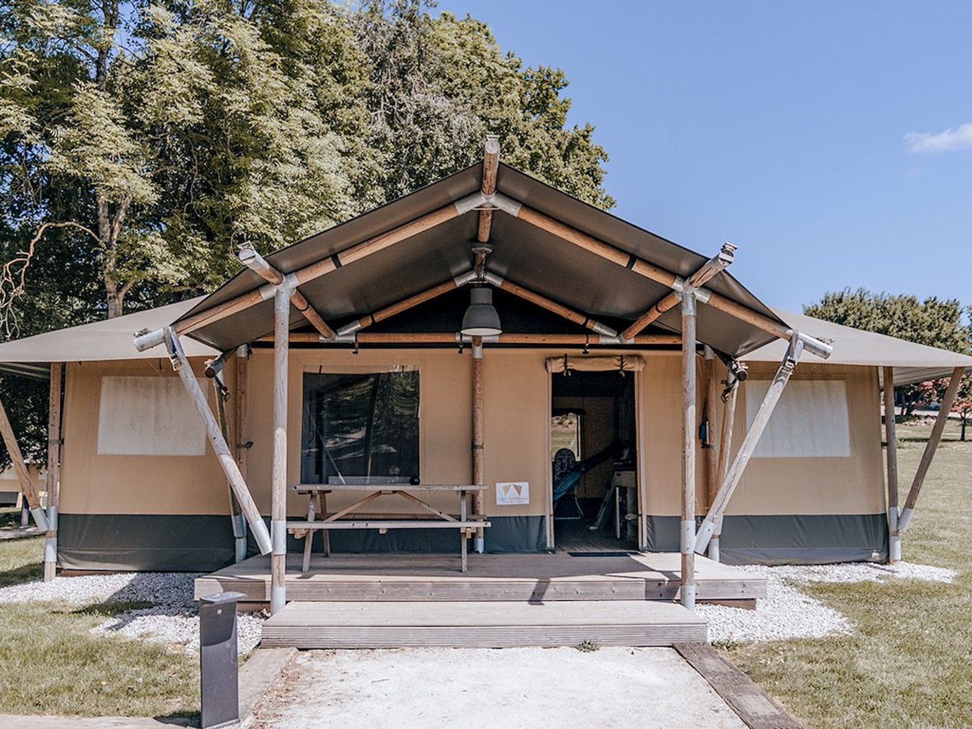 Le Bivouac